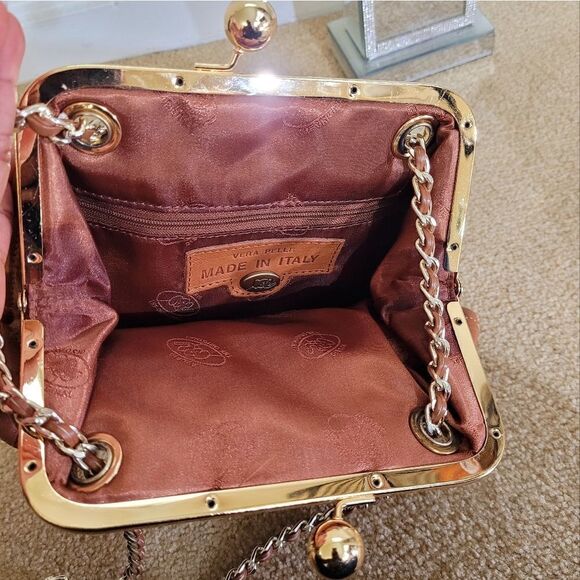 Vera Pelle purse  - Picture 14 of 15